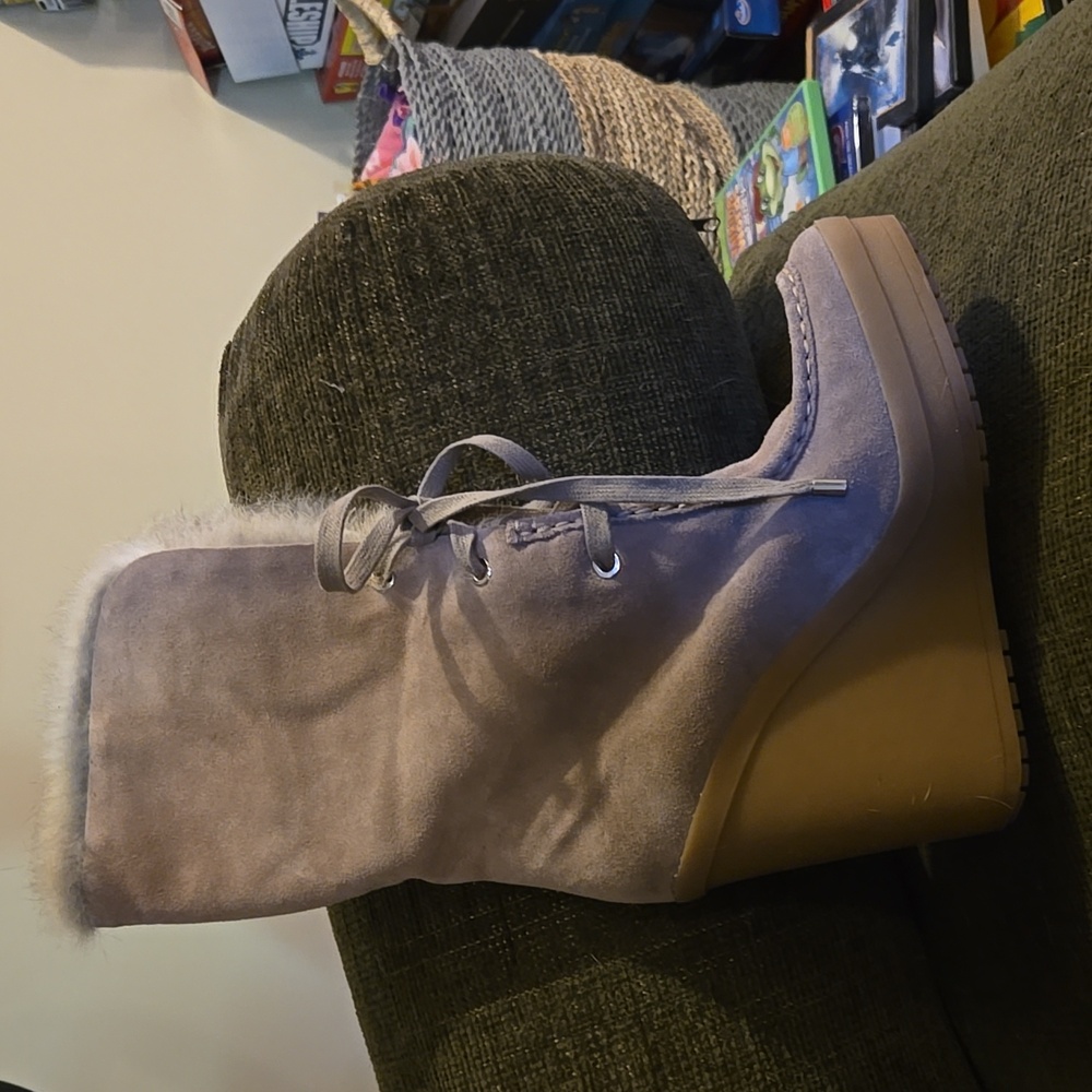 COACH Tan Suede boots size 8.5